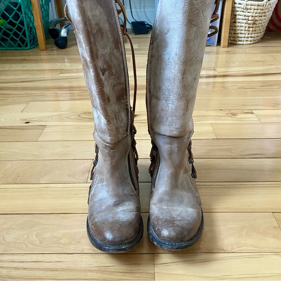 Freebird Reese Brown and Cream Leather Tall Lace Back Knee Height Boots - Picture 4 of 10